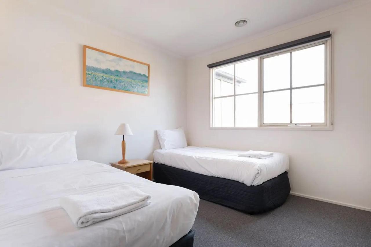 Lamplighter Motel Oakleigh Dış mekan fotoğraf